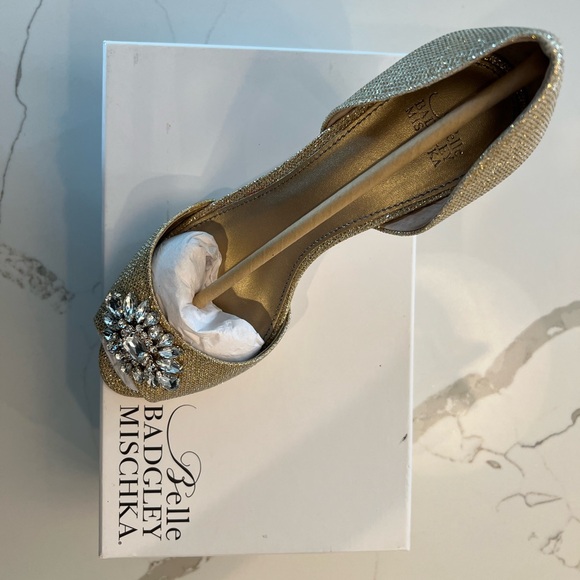 Badgley Mischka Evening Shoes - Picture 6 of 9